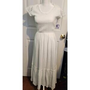 August Sky Women's Size Small Short Flutter Sleeve Smocked Tiered Midi Dress NWT